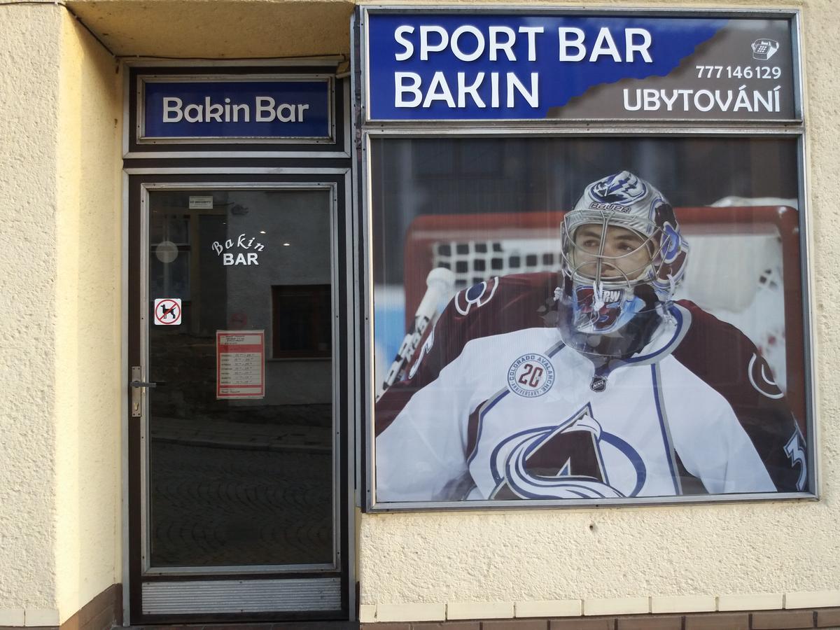 Bakin Bar Hotel Třebíč Exterior foto